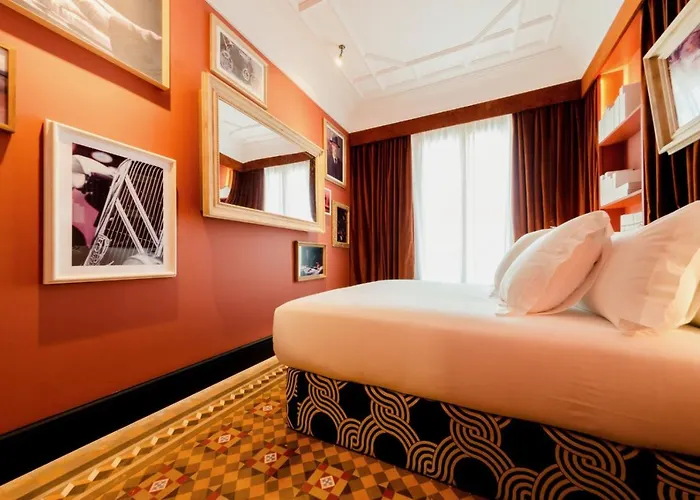 Hotel One Shot Arago 3*