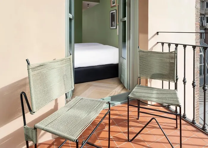 Hotel One Shot Arago 3*