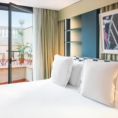 One Shot Arago Otel